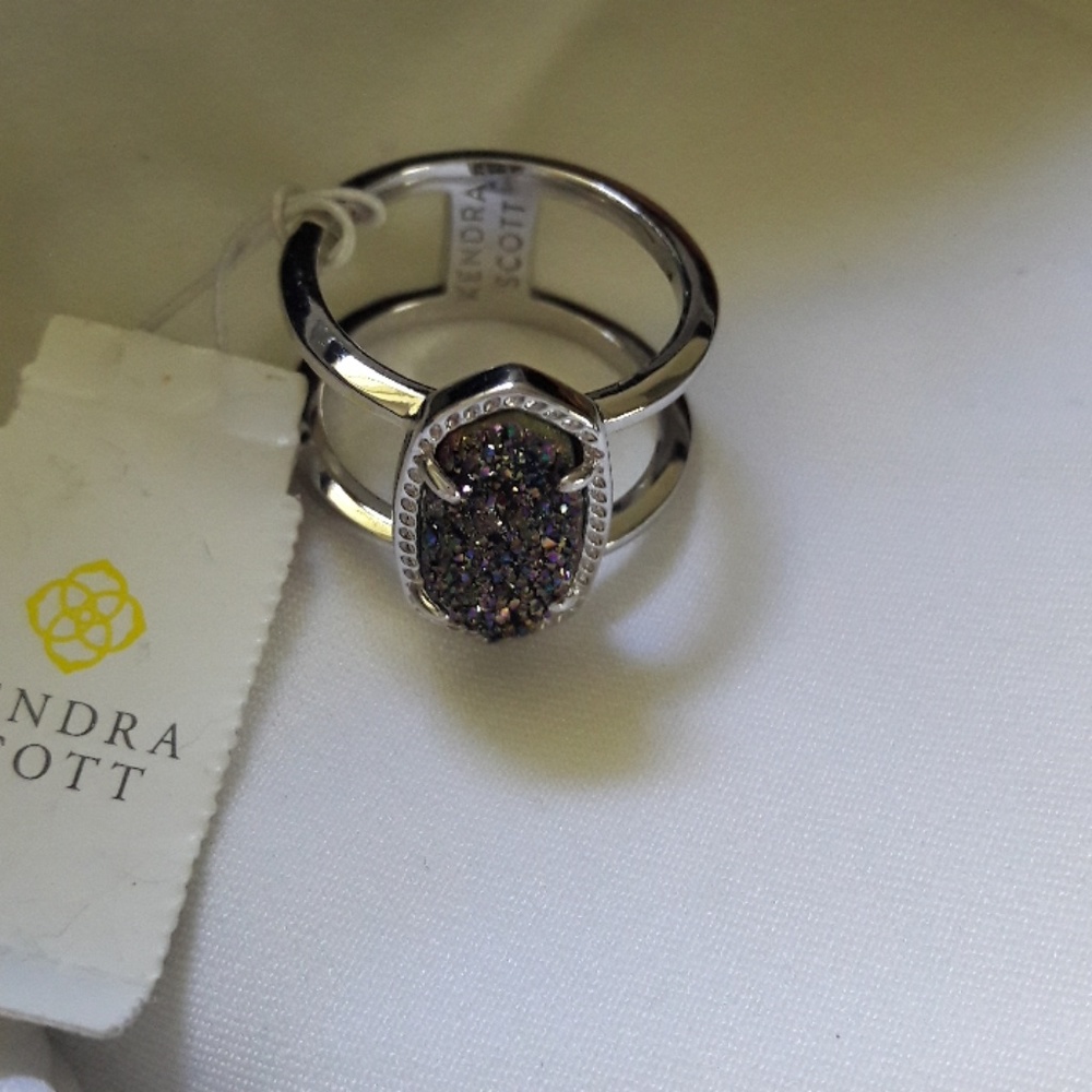 Elyse Silver Ring Size 6 Platinum Drusy